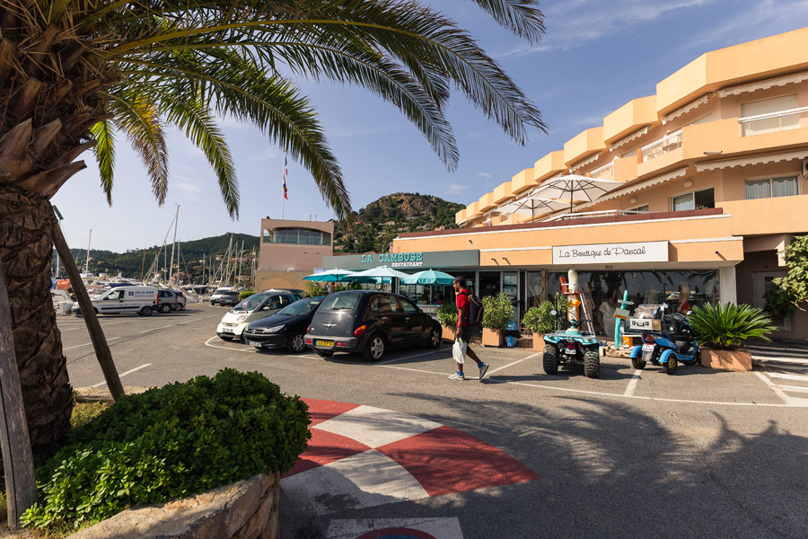 Commerces Port de la Rague